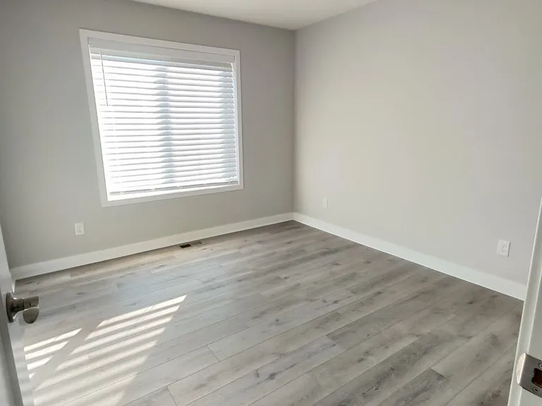 2768 Clover Ridge Dr — Photo 14