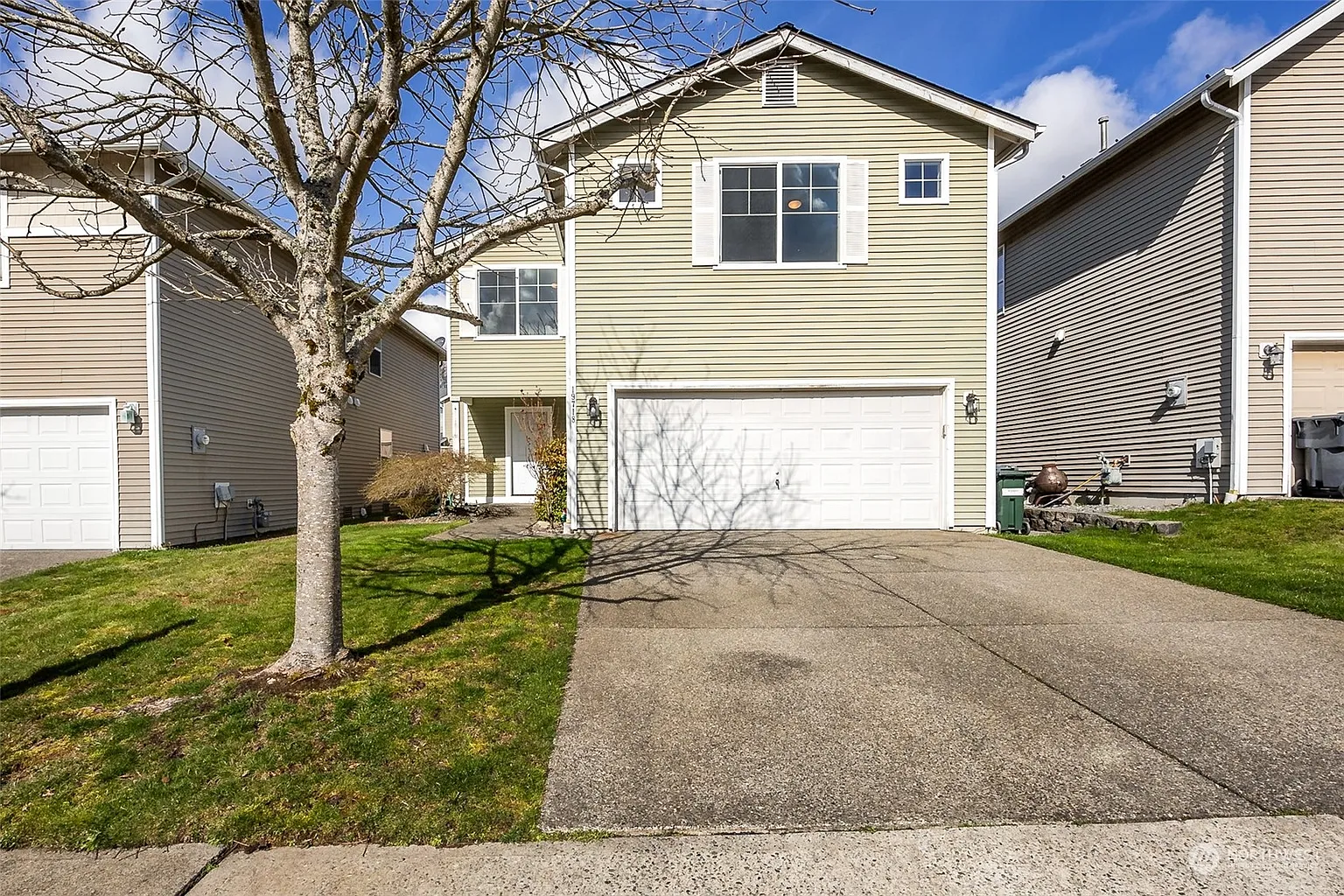 19718 99th Street E photo 1