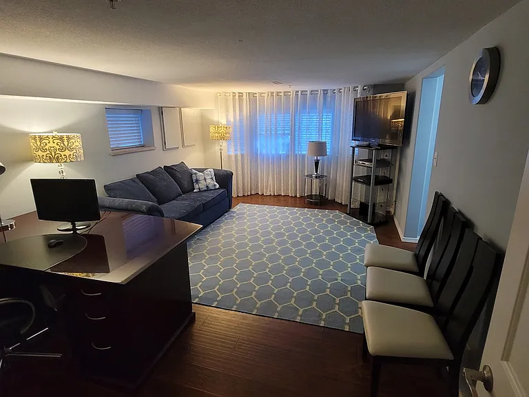 Flavelle Dr — Photo 1
