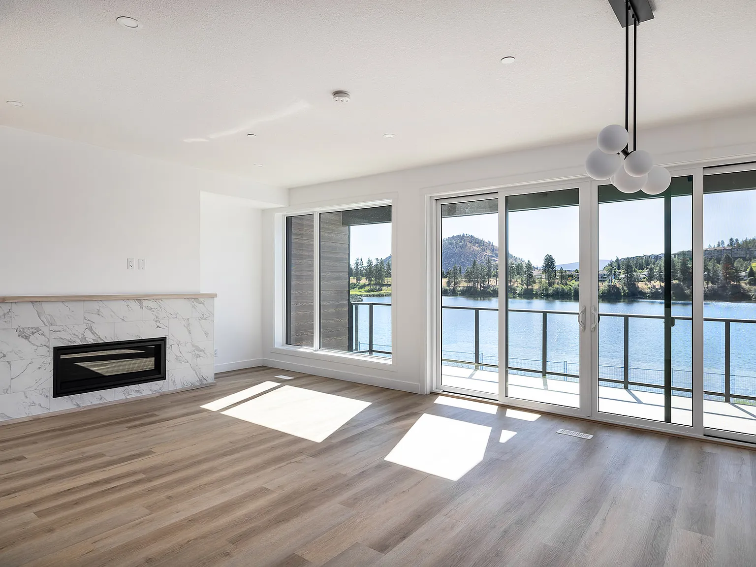 2735 Shannon Lake Rd — Photo 3