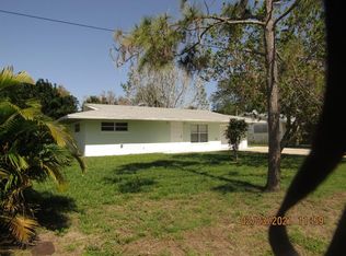 130 Wisteria Ave, Fort Pierce, FL 34982