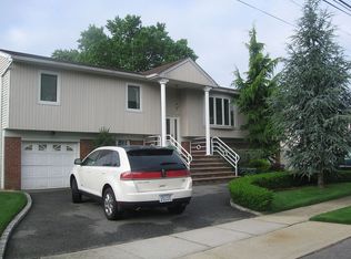 56 Shoreham Rd, Massapequa, NY 11758