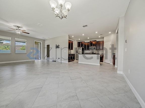 5th image of 11729 Winterset Cove Dr