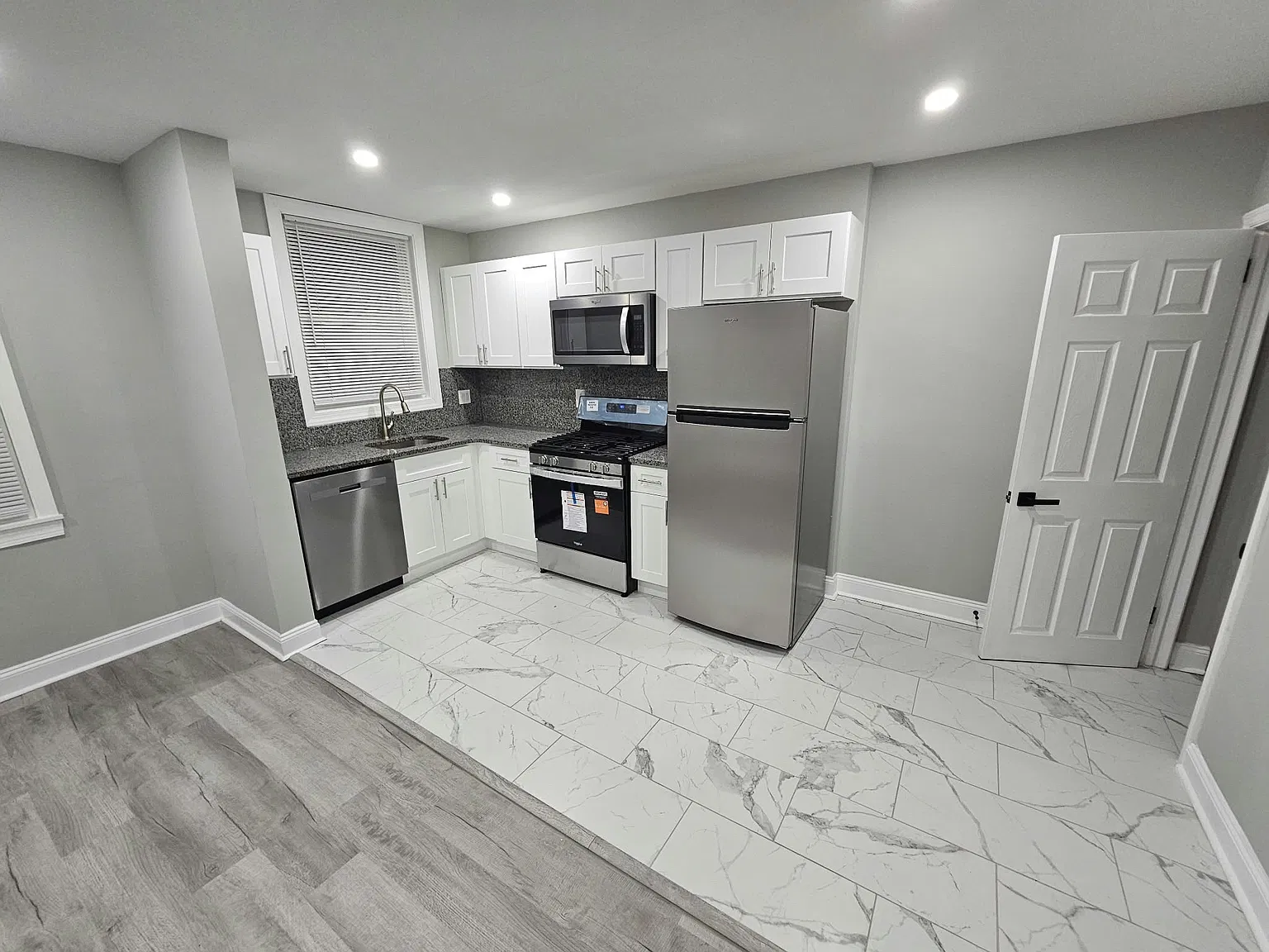 3 bed, 1226 sqft, $2,200 — Photo 3