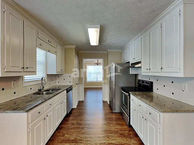 900 Cline Petty Way — Photo 3