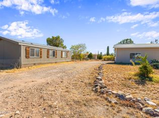 7231 S Hall Dr, Hereford, AZ 85615