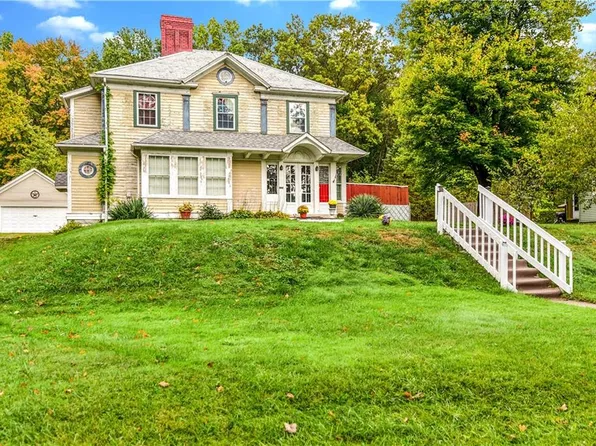 1336 Stevenson Rd, Masury, OH 44438