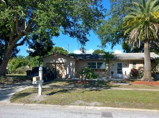 1160 7th Ave NE, Largo, FL 33770