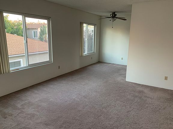 3rd image of 4873 Niagara Ave APT 9
