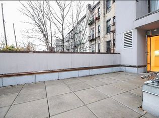 112 Greenpoint Ave #2B, Brooklyn, NY 11222