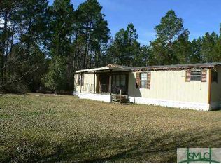 476 Cypress Bay Loop Rd, Pembroke, GA 31321