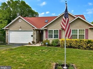 10000 Croom Rd, Upper Marlboro, MD 20772