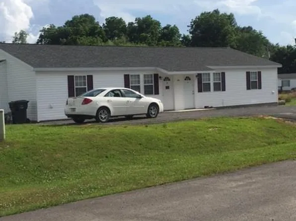 616 A & B Homestead Rd, Troy, TN 38260