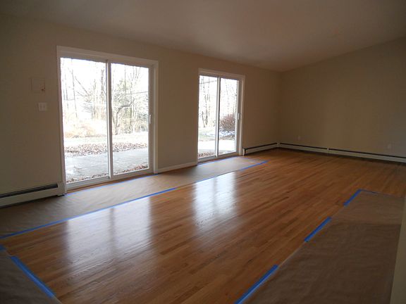 Living Room/Dining Combo