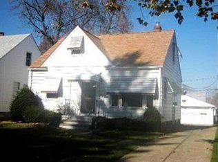 8106 Chesterfield Ave, Parma, OH