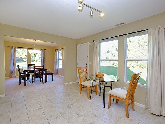 3rd image of 1920 Rock Valley Dr