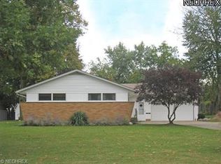 10012 Delsy Dr, North Royalton, OH