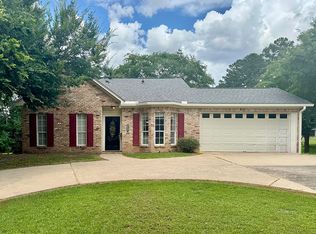 2402 Northwood Dr, Ruston, LA 71270