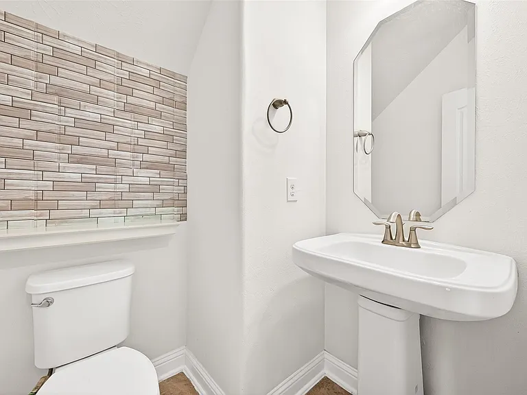 20706 Calloway Crest Ct — Photo 32