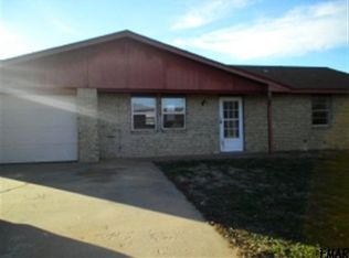 410 Westview St, Waukomis, OK 73773