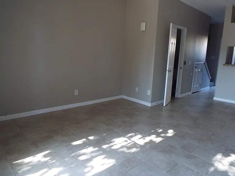 18814 N 33rd Dr #5 — Photo 3