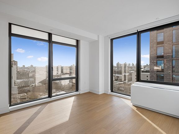 3rd image of 662 Pacific St #18B