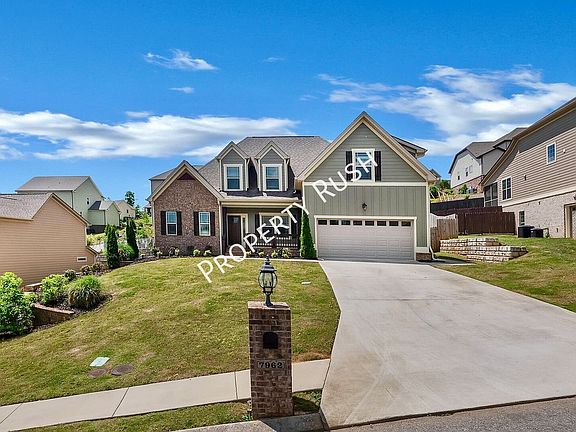 2nd image of 7962 Burgundy Cir
