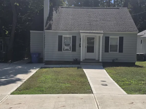 220 Ballentine St, Fuquay Varina, NC 27526