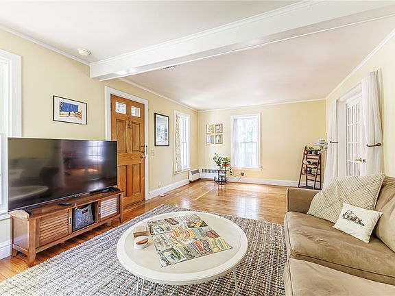 5th image of 37 East St