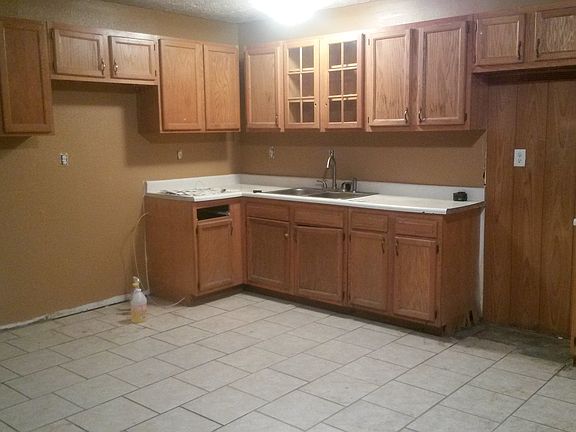 2nd image of 8618 Elmonte Dr