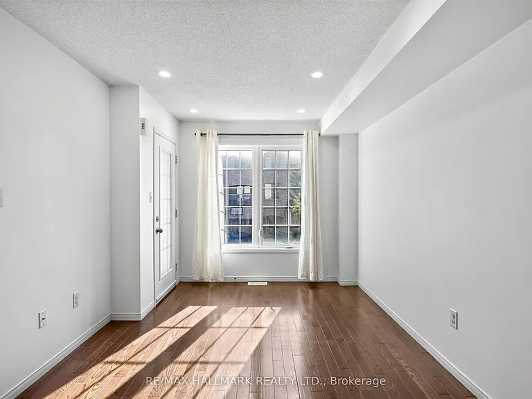 10 Linnell St — Photo 37