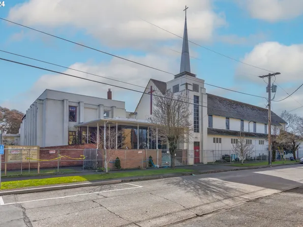 2833 NE 62nd Ave, Portland, OR 97213