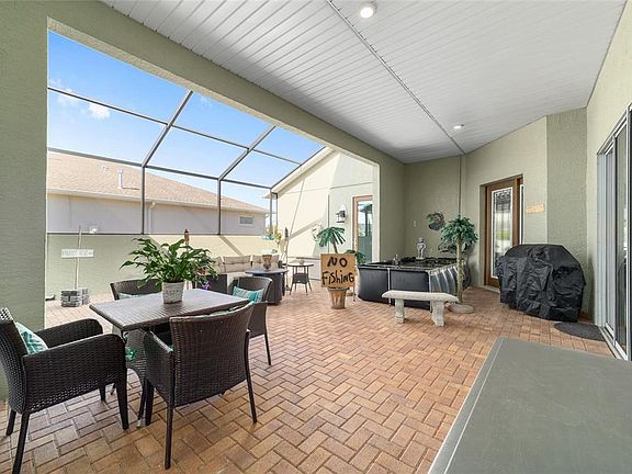 4th image of 8780 SW 93rd Cir