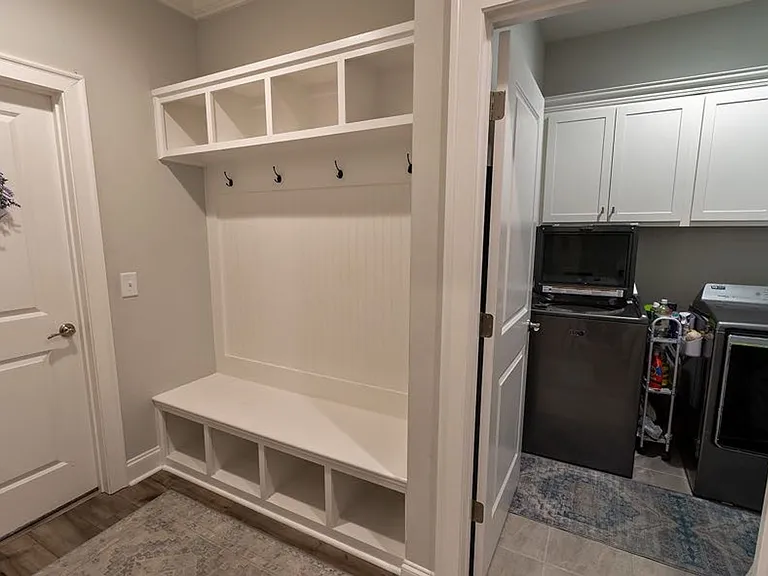 146 Lenore Ct — Photo 23