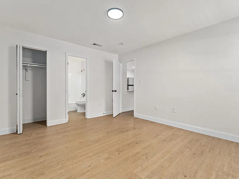 CenterPoint — Photo 1