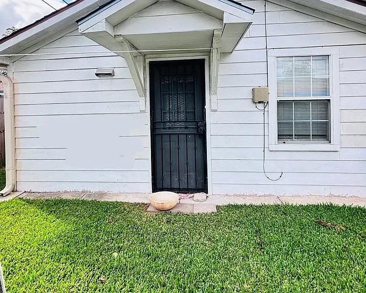 7618 Linden St — Photo 11