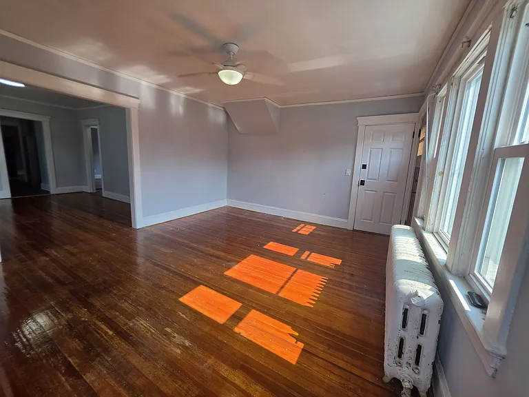 81 Waring Pl #2 — Photo 6