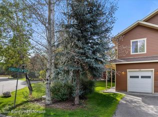 448 Forest View Dr, Driggs, ID 83422