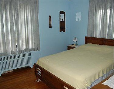 5th image of 1907 Ovid St