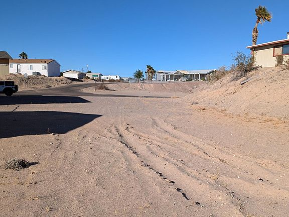 2nd image of 4716 Sierra Vista Dr