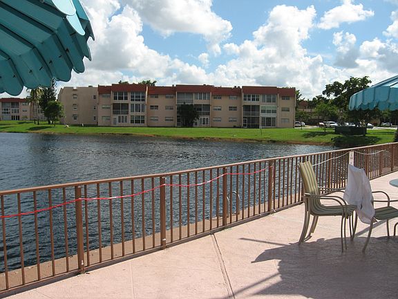 5th image of 8021 N Sunrise Lakes Dr APT 201