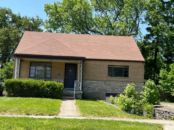 1500 Balfour Ln, Cincinnati, OH 45231