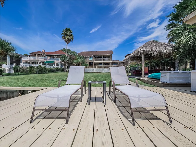 1623 Lake Arbor Dr — Photo 41