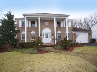 31 Tottenville Pl, Staten Island, NY 10307