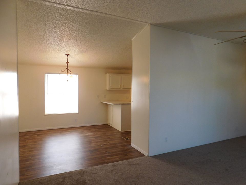 2nd image of 1441 W Betty Ave