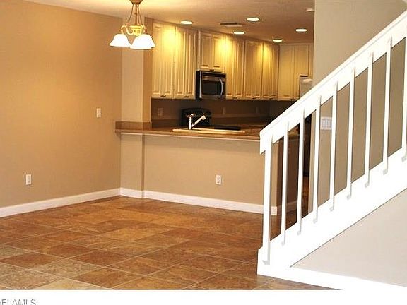 4th image of 28263 Jeneva Way