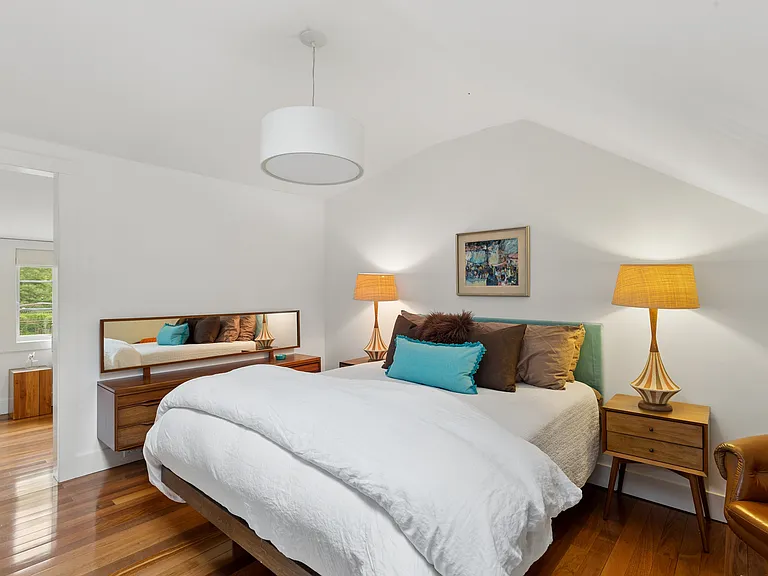 6 Summit Ave — Photo 8