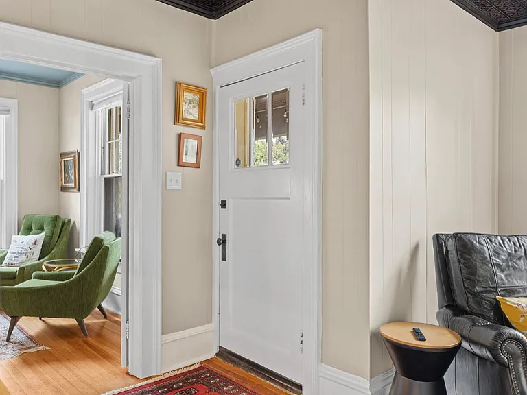 1117 Pine St — Photo 32