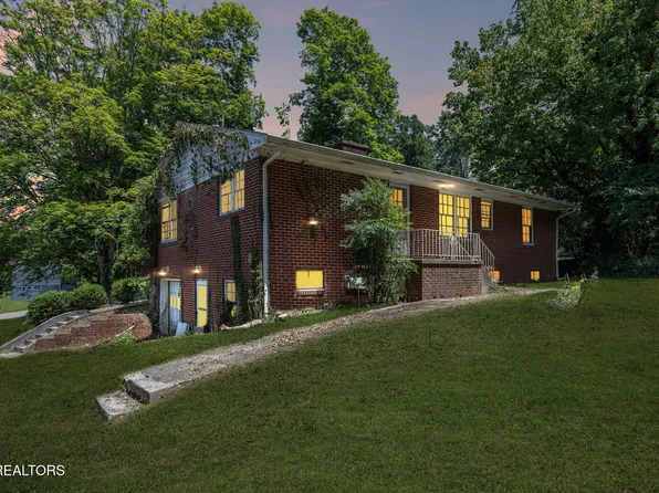 407 Overhill Rd, Knoxville, TN 37914