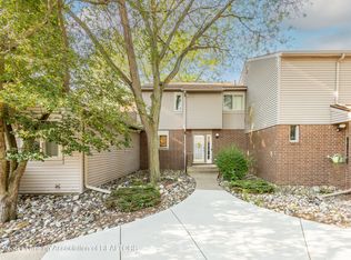 906 Montevideo Dr UNIT B, Lansing, MI 48917